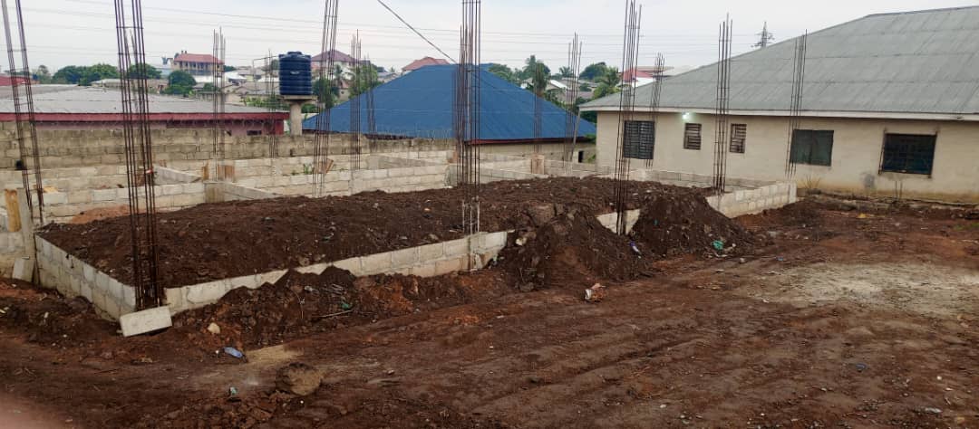 Building project in Mamponteng, Ghana